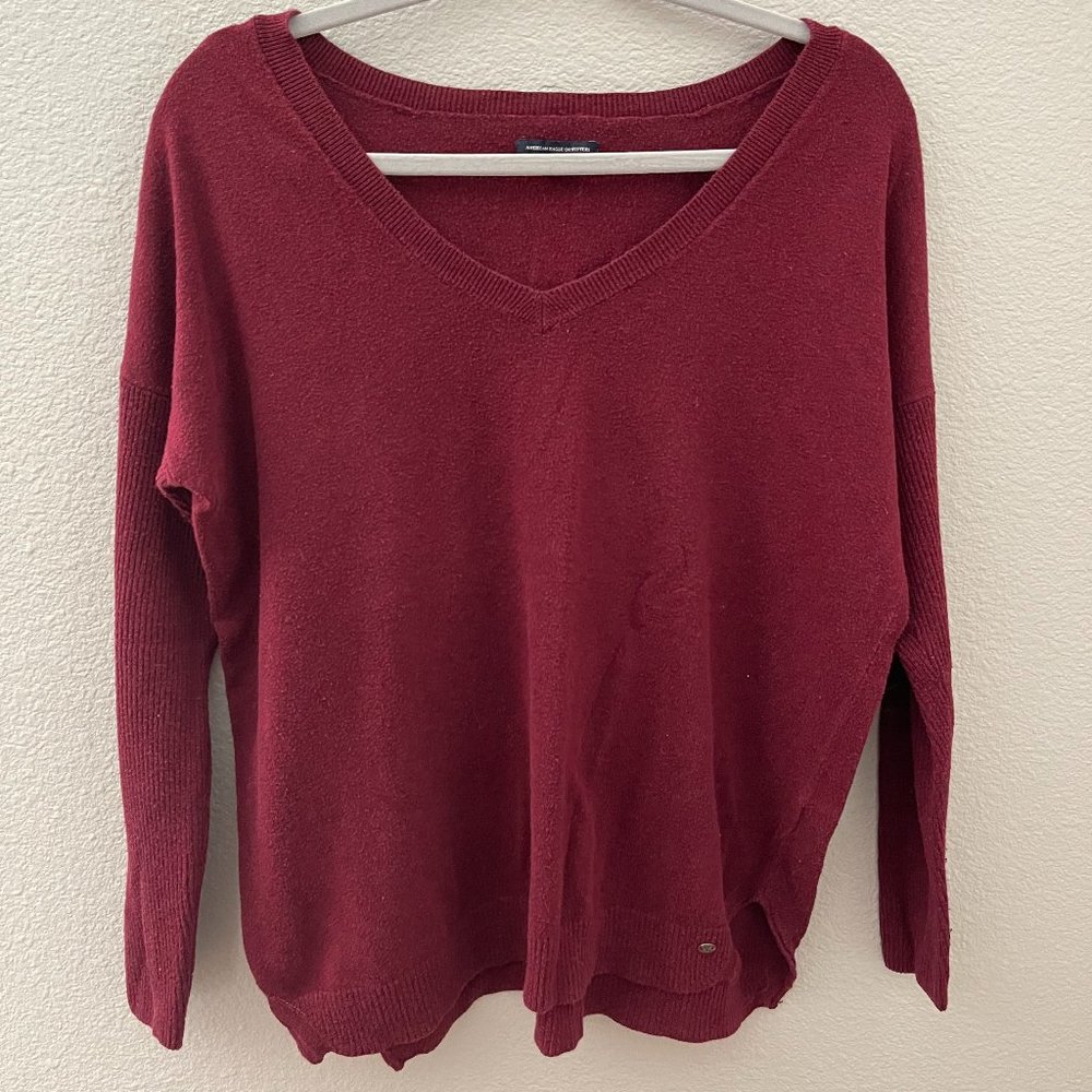 SALE | American Eagle - Burgundy V-Neck Pullover